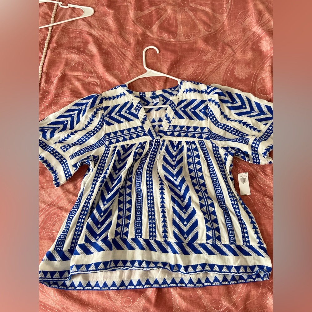 NWT Medium Old Navy Blouse